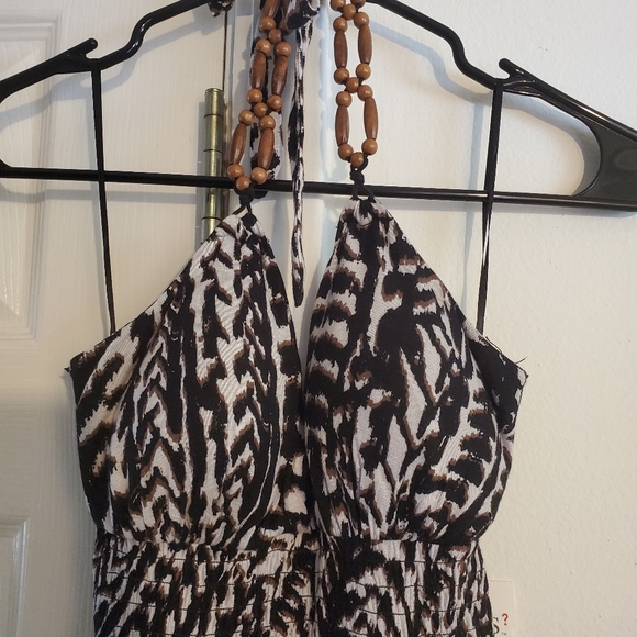 NWT GUESS Leopard Halter Top Sz S - Picture 2 of 6